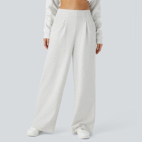 Halara NWT High Waisted Side Pocket Wide Leg Fleece Pants Gray Size Small Reg - Picture 1 of 13